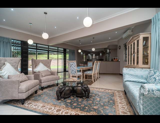 5 BEDROOM HOUSE FOR SALE IN WESTVILLE